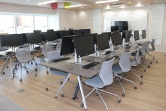 3階フリーアドレス実習室